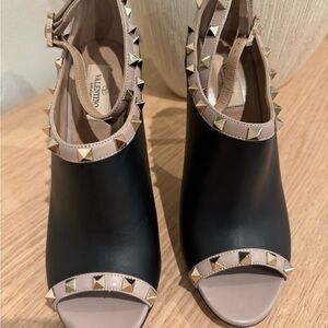 Valentino Garavani Black and Nude Rockstud Open-Toe Heels